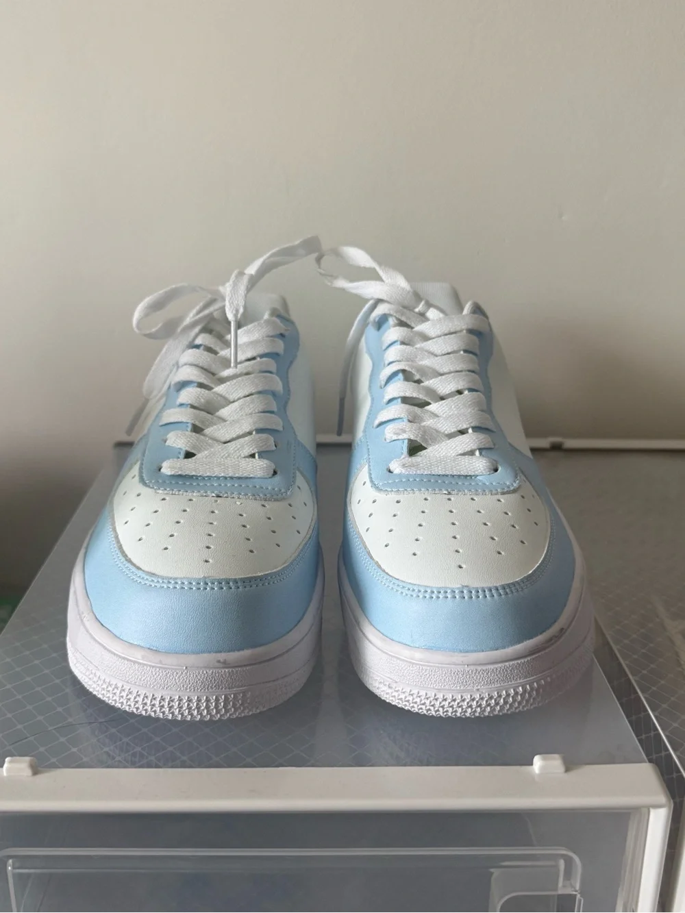 Women’s Low-Top Casual Sneakers in Light Blue, Lime and White